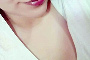 aurora estelar shows her huge tits beautifully