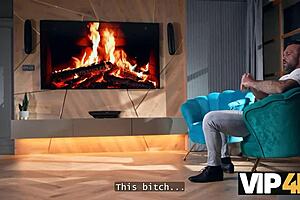 Seductive Teen Olivia Zlota Shakes Ass For Horny Stepdaddy