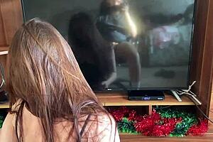 Stepsister Does Housework Helps Stepbrother Remove Dick Erection