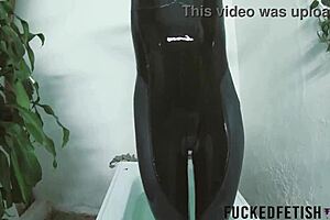 Sexy moment in aquafilia bathtub with skinny girl in bikini