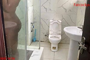 See How My Stepmom Bathes Every Time I Watch Her And Finally Fucked Her Big Ass