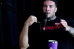 saw a hot blonde in class, wanna see her oral?