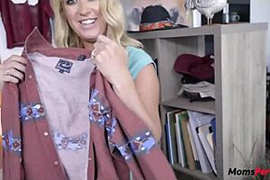 i love having stepmom as my personal maid for fucking