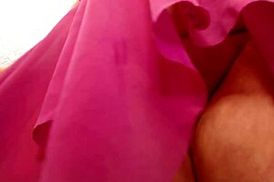 Dawnskye1962's Curvy Mature Body Arouses Deeply