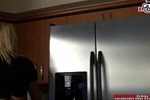 Blonde milf shares pussy in interracial mmf threesome. monster cock fun?