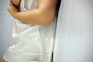 Chubby babe's tits play leads to wet pussy.