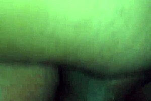 Mature Amateur Shows Off Her Ass in Detailed Scene