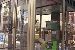 Intense blowjob on big cock ends in cumshot