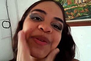 Morena hermanastra feels deep emotion sucking that rich cock like a pervert slut