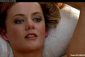 Camille Keenan Satisfaction S03E09 2010