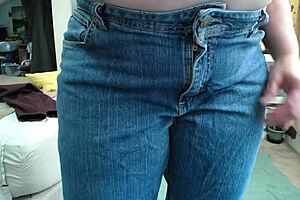 Mature Hottie Dawnskye1962 Models Panties Then JOI For Liam