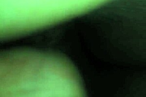 Mature Amateur Shows Off Her Ass in Detailed Scene