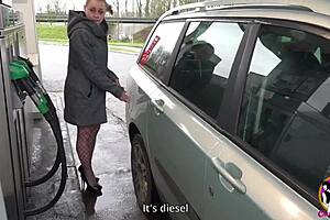 Bombass brunette milf gets a hardcore assfuck