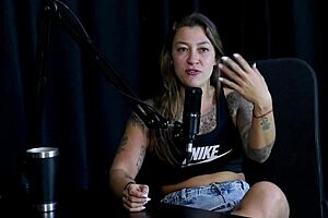 Flor De Damiana Wants To Fuck Two Bi Men Nude?