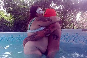 Relaxing In The Summer Pool With Giant Boobs And Enjoying A Creampie Session Together