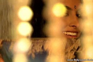 Indian Babe Loves Undressing And Dancing Naked