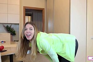 I suck my neighbor's huge cock and swallow his cum.