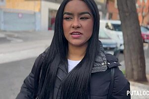 Putalocura - pillada a la venezolana culona ambar bunny termina con un rico creampie