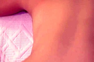 Me Dijo Que Solo La Puntita Pero Cambio De Opinion Al Verme La Verga