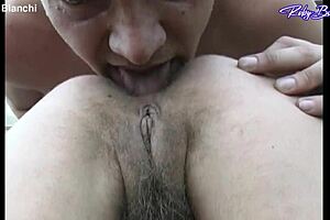 i love how federica tommasi opens her ass for deepthroat and anal