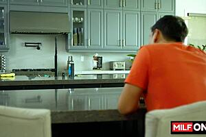 Katie Morgan Seduces Friend With Blowjob