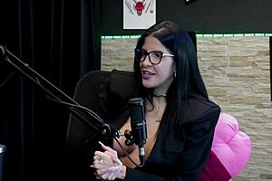 brunette leticia braga demonstrates blowjob after faking orgasm and triple kiss