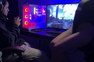 wife competing against spider-man game