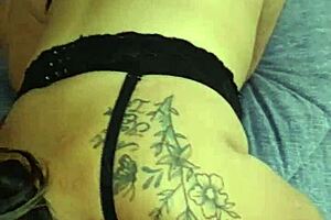 mi madrastra calient flashes for me, oh god she's pritty