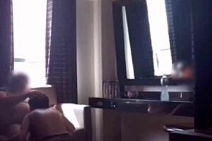 nuevo culito le gusta semen en lengua