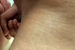 Loira Fatal E Negão Implacável Alerta de Perigo e Desejo no Ar