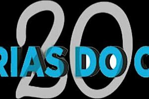 Blonde couple has big cock sex in hotel bathtub