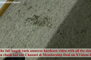 Kiwi Trashy MILF FAILS Pissing Like A Man In Blooper!