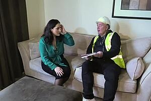 Curvy woman negotiates with builder.