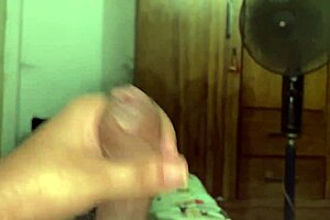 Hot guy jerks off before heading to school.