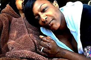 Swallowing daddy's cock in the car while wearing a bear suit. Yukisenpaikurochan kuroyukiexperience adds public outdoor thrill