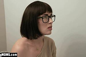 desperate milf stepmom olive glass masturbating