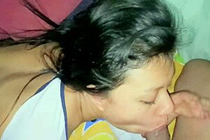 i gave an increible deep throat blowjob, full of semen in my mouf