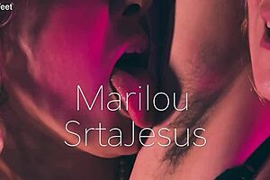 Queens having fun with feet 😊