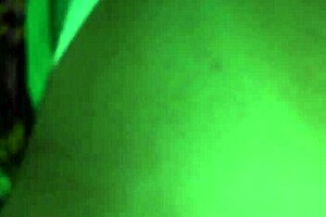 madrasta on all fours in the back seat, ready for action 😏