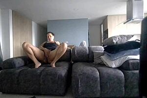 Colombian Milf Masturbates!