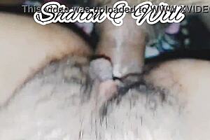 Cogiéndome a la puta de la vecina mientras su marido sale de viaje