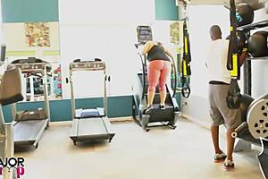 I love Sofia's gym flirt leading to ass cum.