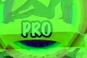 Blonde busty woman at Mercadona party with Victor Bloom and Euforia