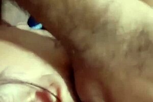 mature indonesian milf in quick assfucking session