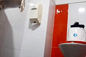 Infiel amateur nora milf cheats on esposo and gets fucked in hotel shower by huge semental andy z 94 met at metro station with deepthroat blowjob