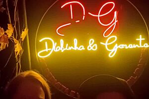 I took my friend's big cock at a swing party 😈🍆