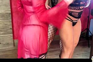 oh man i cant believe cleo cadillac did that haloween putaria with suruba anal giratorio and fisting it was wild