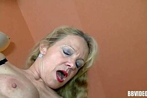 Bisexual German mature women engage in a threesome activity