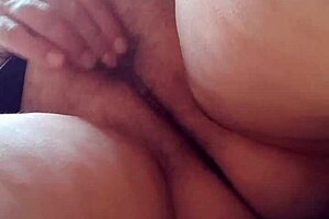 hey i just masturbate my plump unshaven pussy under this short skirt in homemade solo action