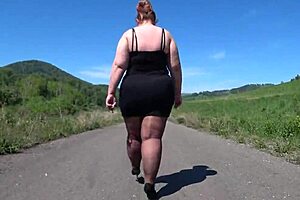I Feel So Exposed As Mature Bbw In Nylon Pantyhose And High Heels Walking Public Road